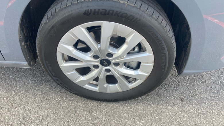 Ford Transit Connect 250 L2 Petrol 1.5 EcoBoost PHEV 150 Limited Van Auto